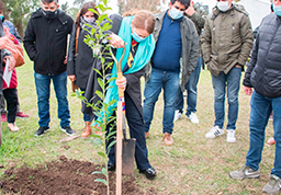 Blanca Cantero conmemoró el Día Mundial del Árbol
