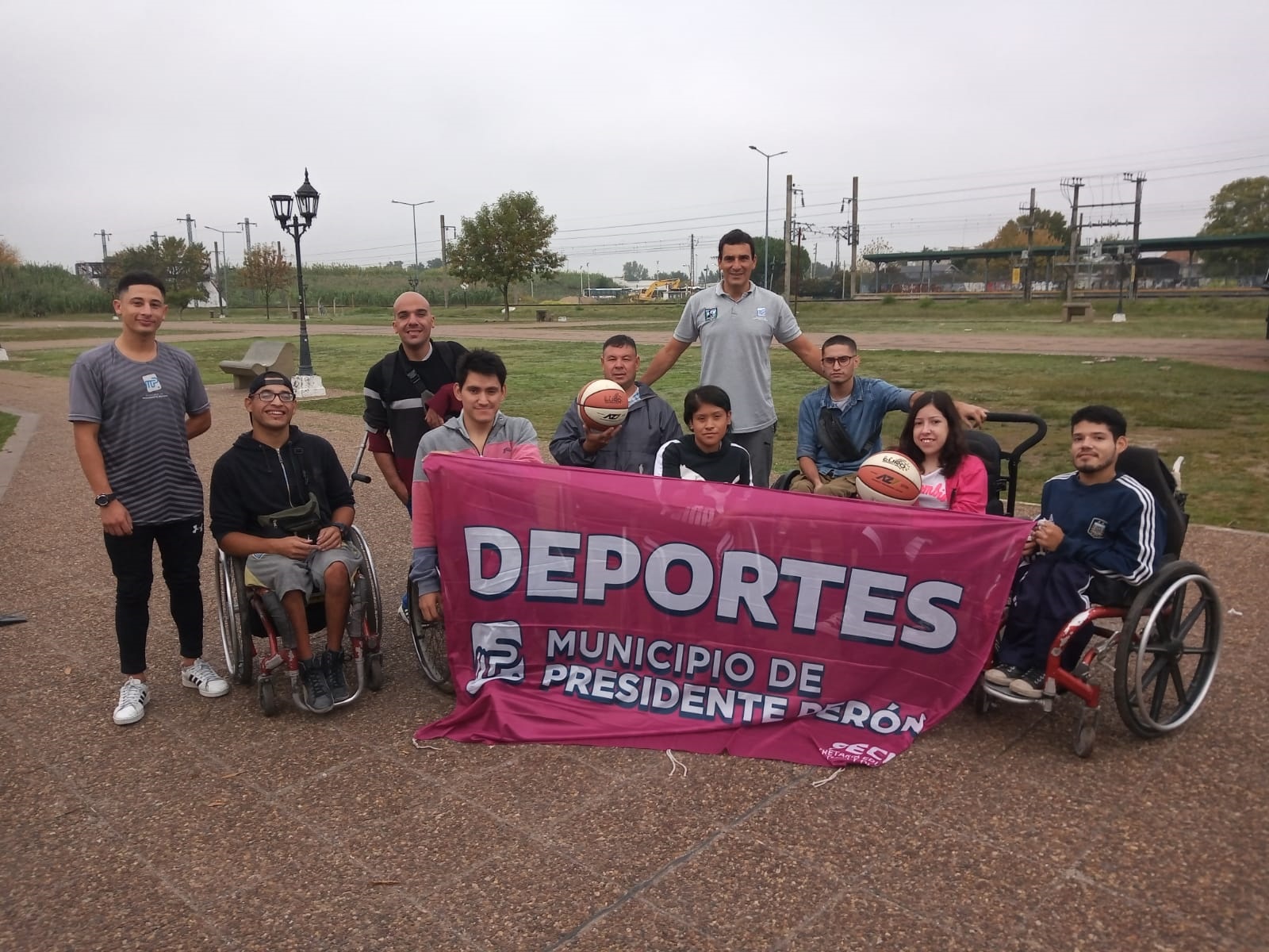 DEPORTE/     LA ESCUELA MUNICIPAL DE DEPORTE ADAPTADO TUVO SU PRIMER TORNEO PROVINCIAL DE BASQUET 3X3 SOBRE SILLA DE RUEDAS EN LA AGENCIA NACIONAL DE DISCAPACIDAD