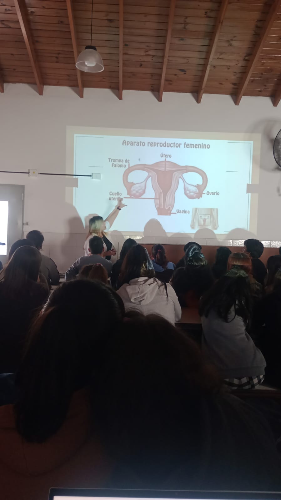 SALUD / EL MUNICIPIO CONTINÚA CON LAS CHARLAS INFORMATIVAS SOBRE EDUCACIÓN SEXUAL INTEGRAL