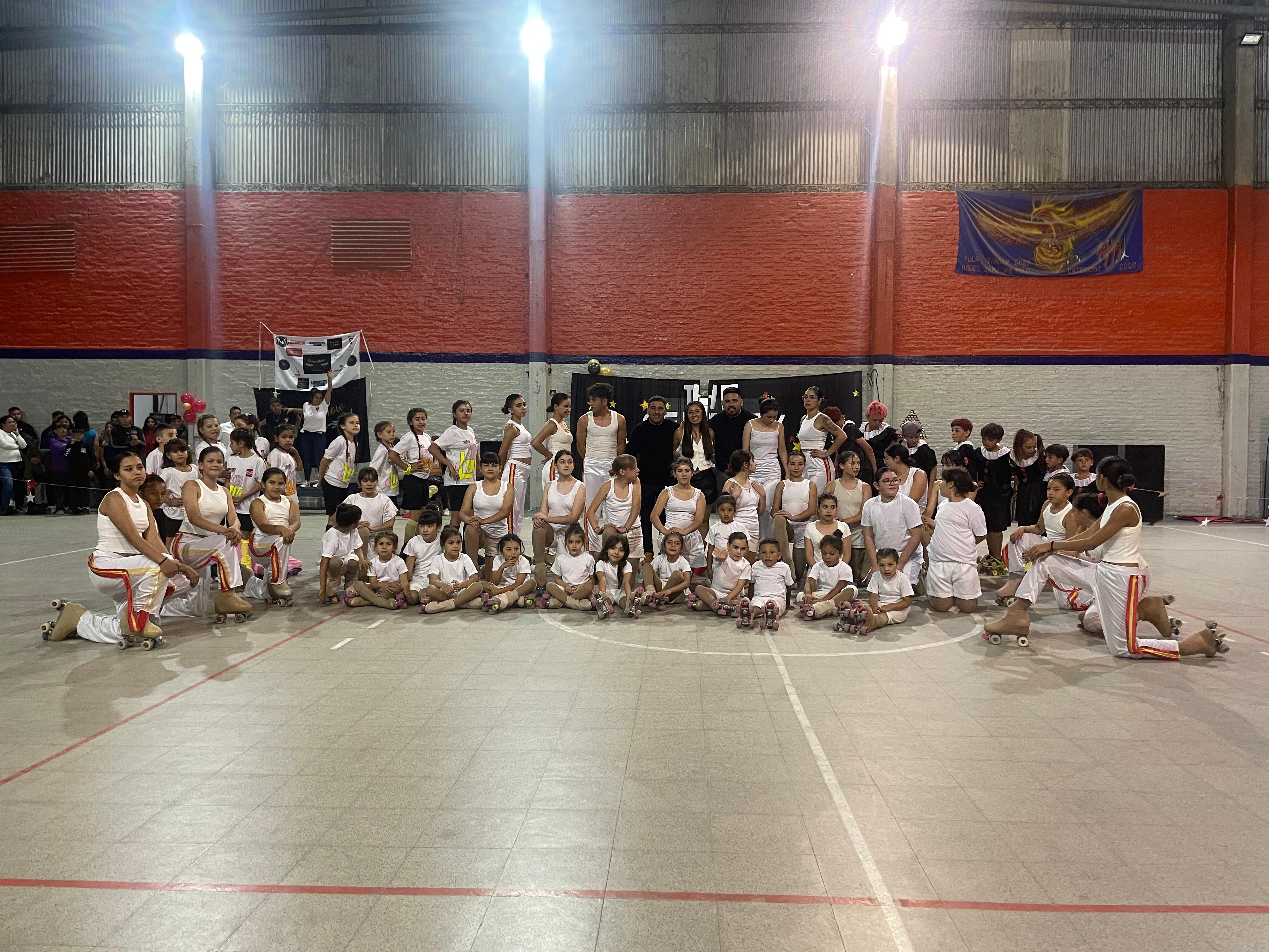 #Deportes / PRIMER SHOW DE LA ESCUELA MUNICIPAL DE PATÍN ARTÍSTICO
