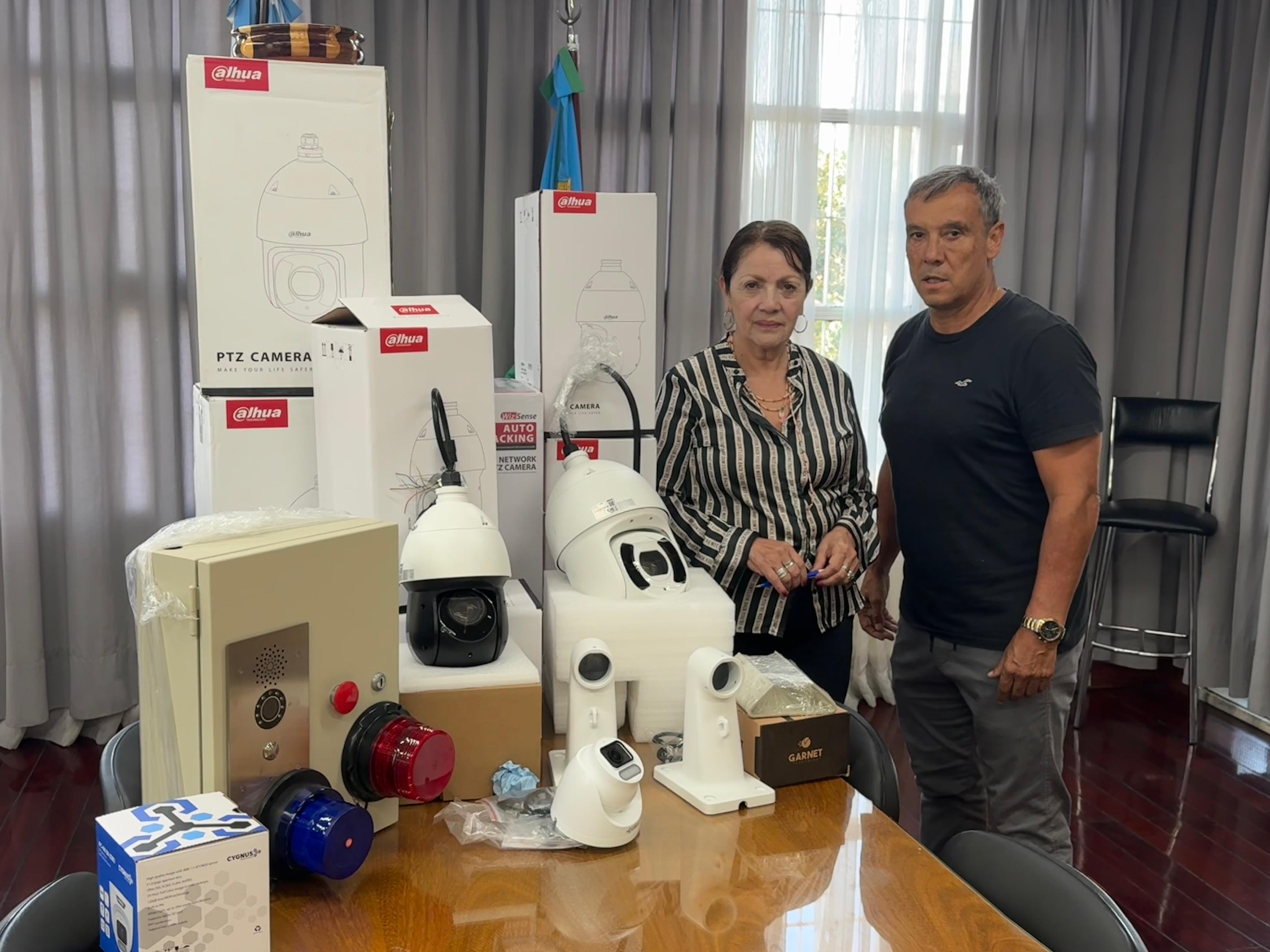 #Monitoreo Municipal / EL MUNICIPIO SUMA MÁS CÁMARAS DE SEGURIDAD DE ÚLTIMA GENERACIÓN